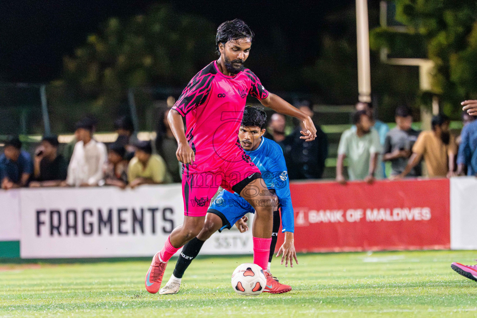 Goalhians VS Foemathi in Day 4 - Fonadhoo Youth Futsal Challenge 2025 held in Fonadhoo Futsal Stadium, L. Fonadhoo, Maldives on Wednesday, 29th October 2025 Photos: Arif Rasheed / images.mv