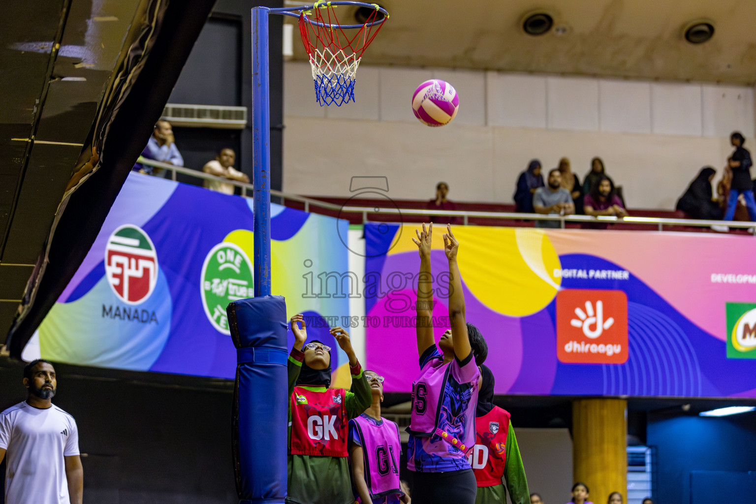 N Sports Acamdemy B vs Fiontti A Team in Day 3 of 3rd Netball Junior Championship, held at Social Center on Tuesday, 21st January 2025 . 
Photos: Hassan Simah / images.mv