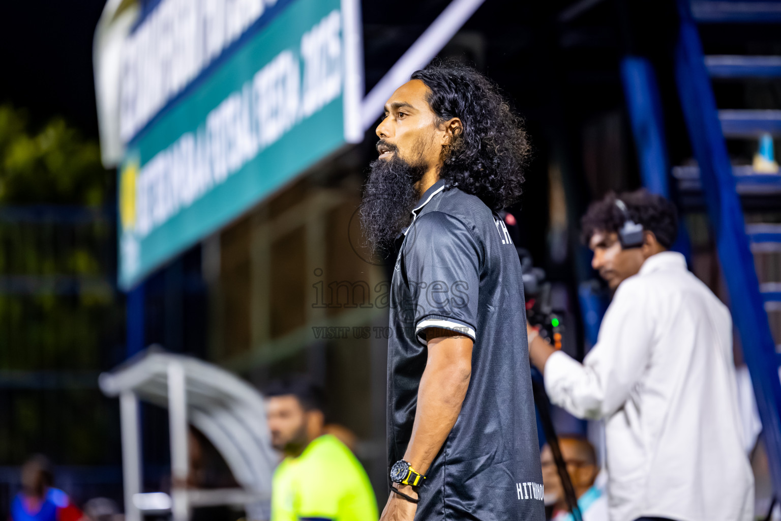 Kudarikilu vs Hithaadhoo in Day 1 of Better in Baa Futsal Fiesta 2025 Men's division held in B. Eydhafushi, Maldives on Wednesday, 5th November 2025. Photos: Nausham Waheed / images.mv