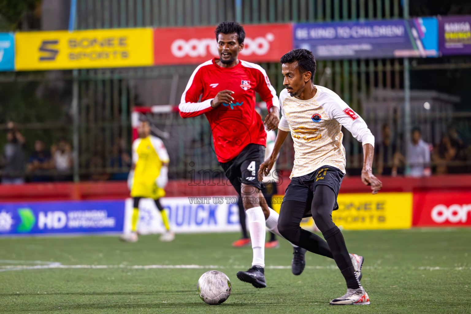 M Mulah VS M Raiymandhoo in Day 25 of Golden Futsal Challenge 2024 was held on Thursday , 8th February 2024 in Hulhumale', Maldives
Photos: Ismail Thoriq / images.mv