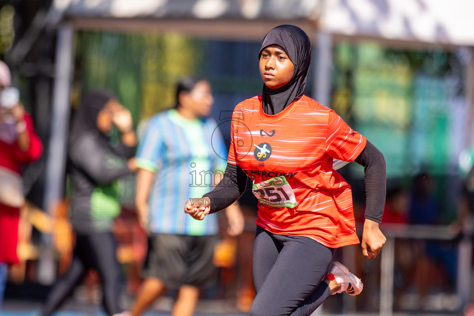 Day 1 of 12th Milo Association Championships was held in Ekuveni Track at Male', Maldives on Thursday, 24th April 2025.
Photos: Ismail Thoriq / images.mv