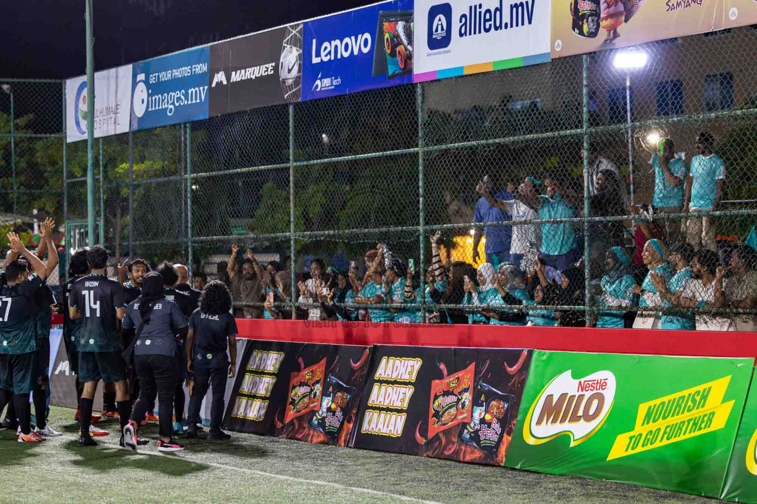 KHAARIJEE VS SDFC in Club Maldives Classic 2024 held in Rehendi Futsal Ground, Hulhumale', Maldives on Friday, 6th September 2024. 
Photos: Hassan Simah / images.mv