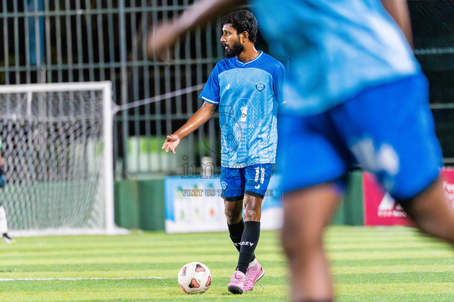Goalhians VS Foemathi in Day 4 - Fonadhoo Youth Futsal Challenge 2025 held in Fonadhoo Futsal Stadium, L. Fonadhoo, Maldives on Wednesday, 29th October 2025 Photos: Arif Rasheed / images.mv