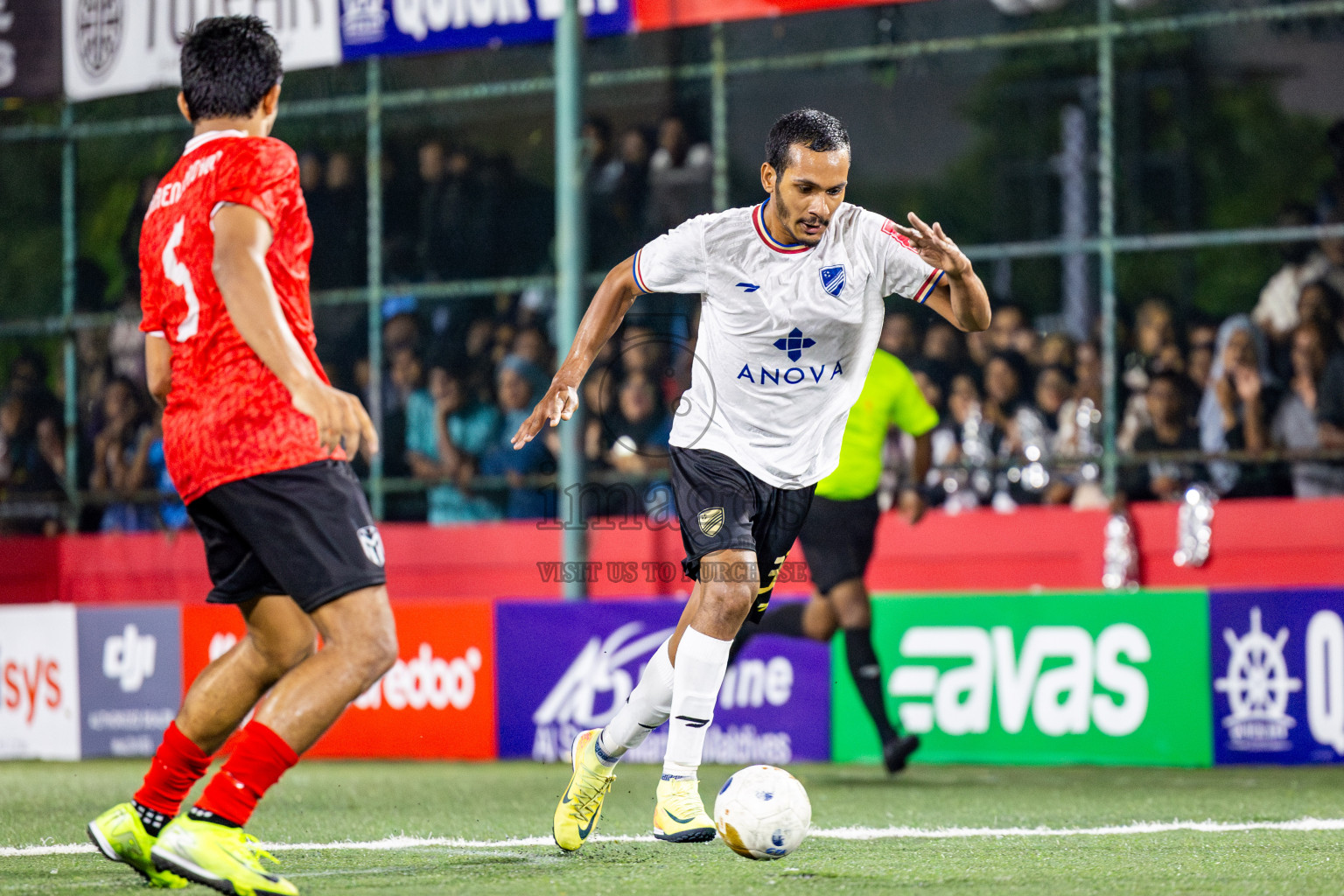 DH Maaenboodhoo vs DH Kudahuvadhoo in Dhaalu Atoll Finals in Day 25 of Golden Futsal Challenge 2025 was held on Wednesday , 28th January 2025, in Hulhumale', Maldives. Photos: Nausham Waheed / images.mv