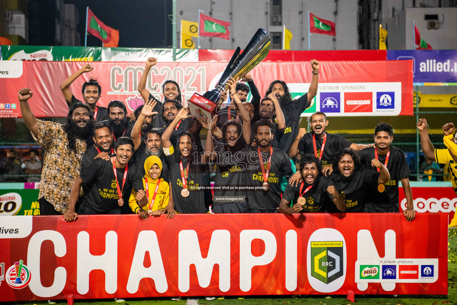 RRC Vs FSM in the Semi Finals of Club Maldives 2021 held in Hulhumale, Maldives on 19 December 2021. Photos: Shuu Abdul Sattar / images.mv