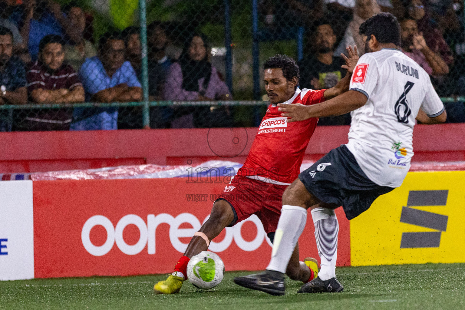 Th Vilufuhsi vs Th Buruni in Day 3 of Golden Futsal Challenge 2024 was held on Wednesday, 17th January 2024, in Hulhumale', Maldives
Photos: Ismail Thoriq / images.mv