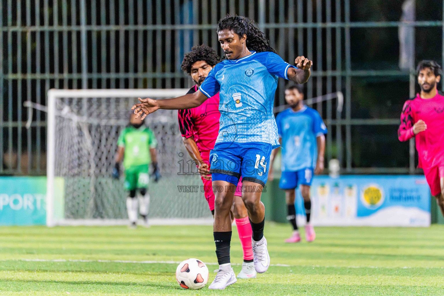 Goalhians VS Foemathi in Day 4 - Fonadhoo Youth Futsal Challenge 2025 held in Fonadhoo Futsal Stadium, L. Fonadhoo, Maldives on Wednesday, 29th October 2025 Photos: Arif Rasheed / images.mv
