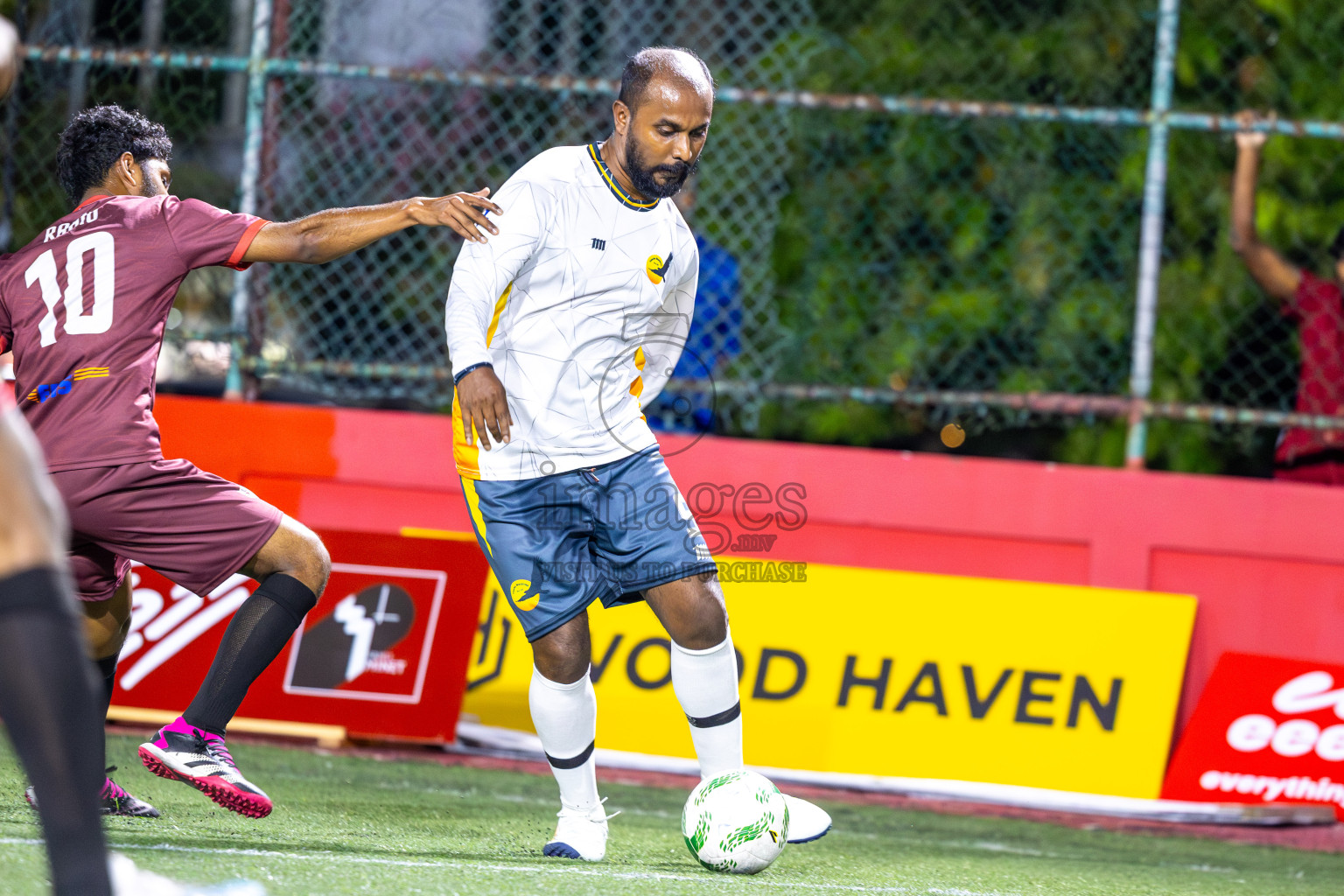 The Hawks vs Maldives Post Limited in Day 3 of Office League 2025 was held on Friday, 18th April 2025 in Hulhumale', Maldives.
Photos: Ismail Thoriq / images.mv
