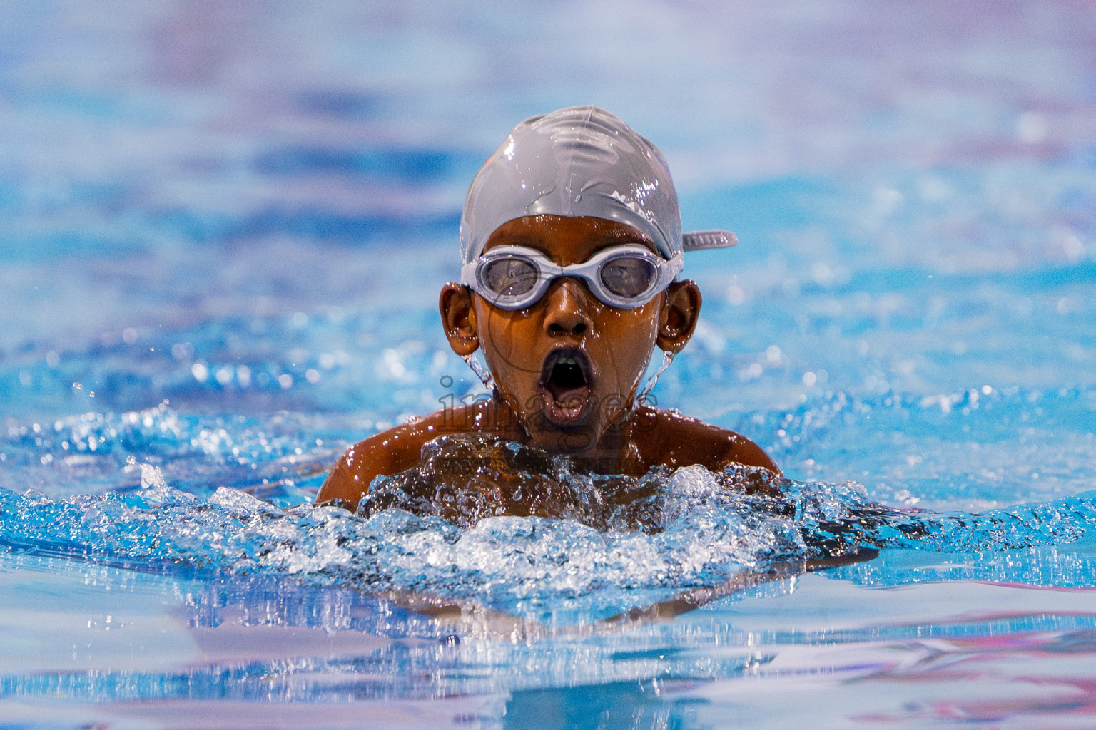 Day 1 of BML 5th National Swimming Kids Festival 2024 held in Hulhumale', Maldives on Monday, 18th November 2024. Photos: Nausham Waheed / images.mv