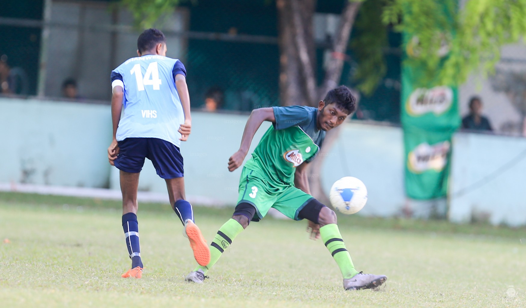 Under 18 group stage match between Villa International High School vs Dh. AEC in Male', Maldives, Saturday, April 22, 2017.(Images.mv Photo/ Hussain Sinan). 