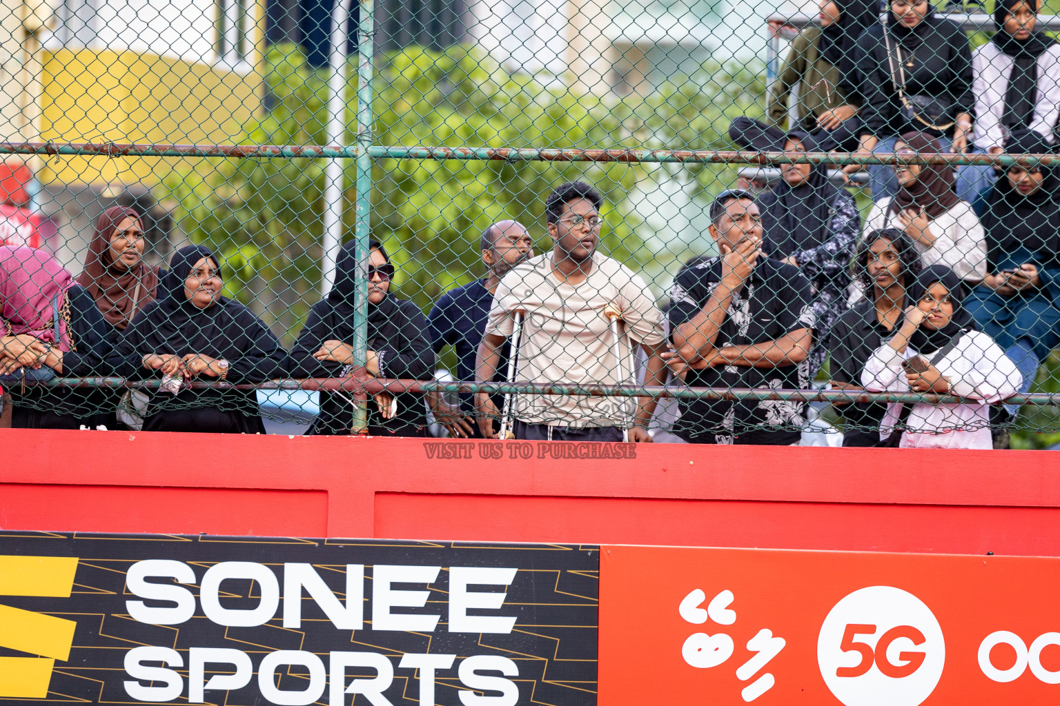 AA. Feridhoo VS AA. Rasdhoo in Day 7 of Golden Futsal Challenge 2025 was held on Saturday, 11th January 2025, in Hulhumale', Maldives Photos: Hassan Simah / images.mv