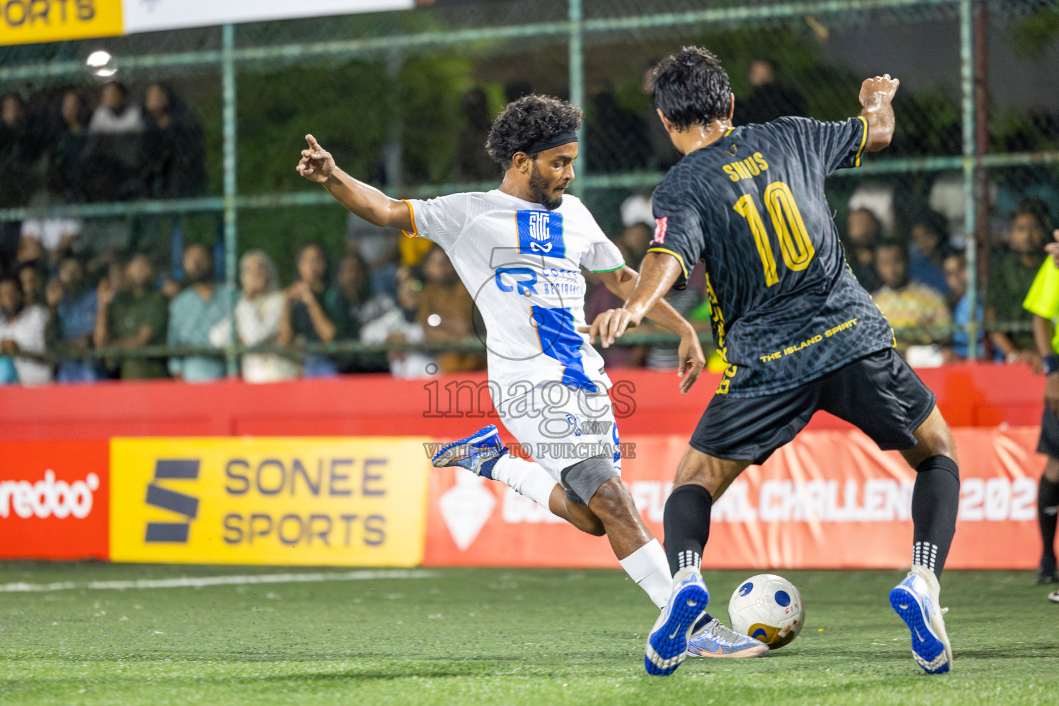S. Hithadhoo VS S. Maradhoo in Day 7 of Golden Futsal Challenge 2025 was held on Saturday, 11th January 2025, in Hulhumale', Maldives Photos: Hassan Simah / images.mv