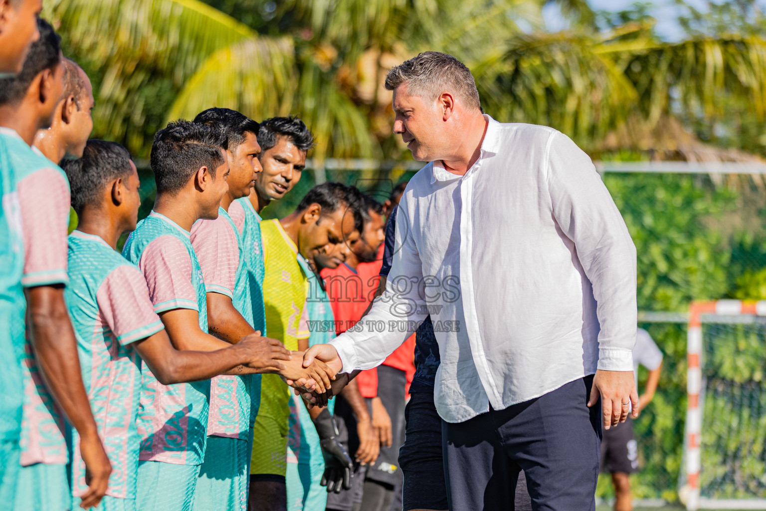 Resort League 2025 Raa Zone - Day 1
Joali vs Kothaifaru in Resort League 2025 (Raa Zone) was held on Friday, 15th august 2025 in JOALI Maldives Resort, Raa Atoll, Maldives. Photos: Areef Adam / images.mv