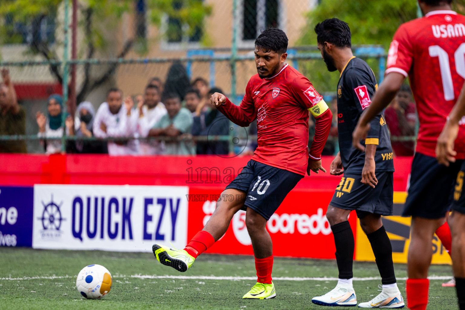 ADh Mandhoo vs ADh Mahibadhoo in Day 10 of Golden Futsal Challenge 2025 was held on Tuesday, 14th January 2025, in Hulhumale', Maldives Photos: Nausham Waheed / images.mv
