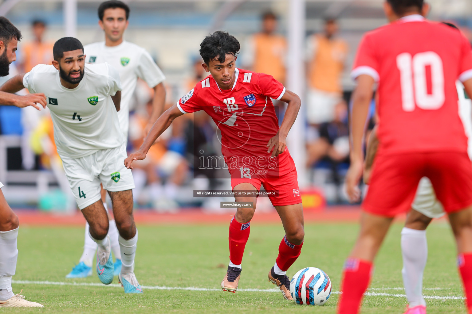 Nepal vs Pakistan in SAFF Championship 2023 held in Sree Kanteerava Stadium, Bengaluru, India, on Tuesday, 27th June 2023. Photos: Nausham Waheed, Hassan Simah / images.mv